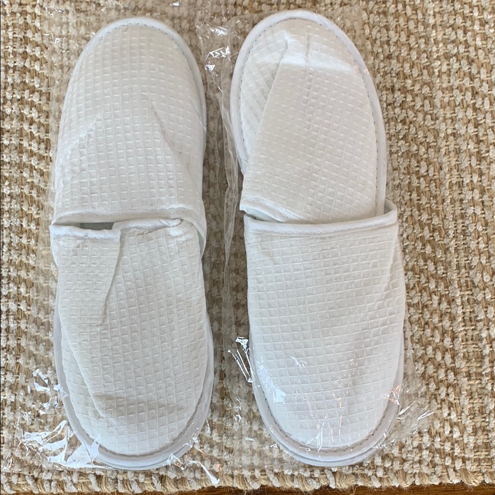 NWOT White Spa Slippers Set of Two one size fits most